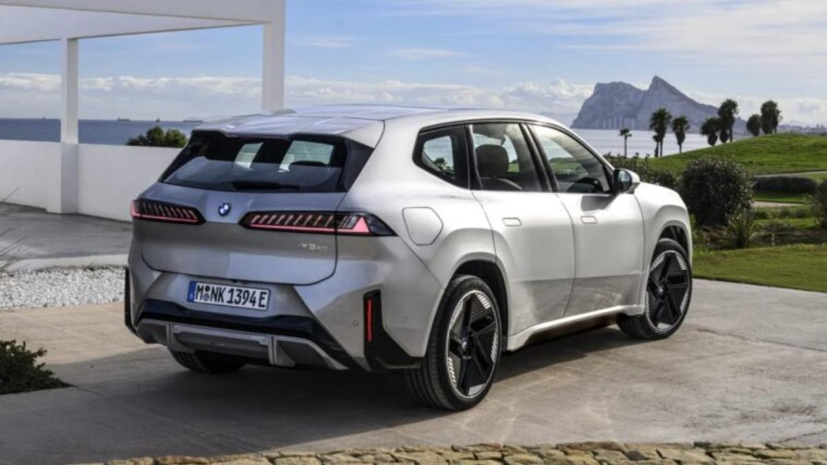 入手iX3的買家約有三分之一是首次購買BMW的新客戶。(圖/BMW提供)