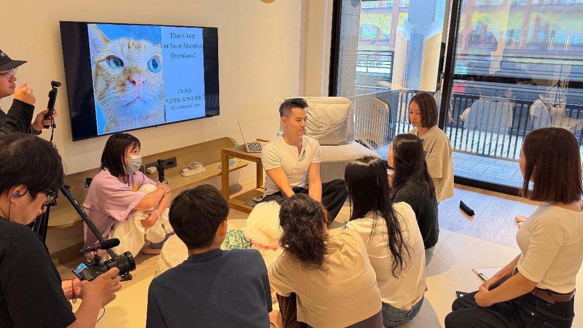 實境節目《寵物照護員實習生》。(圖/球狀星團娛樂公司提供)