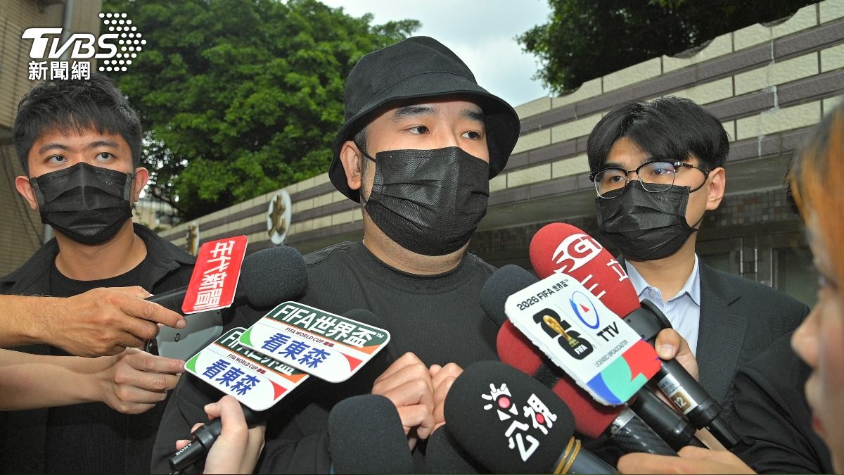 阿達表示要以何種方式換緩刑,仍待討論後才能做決定。(圖/胡瑞麒攝)