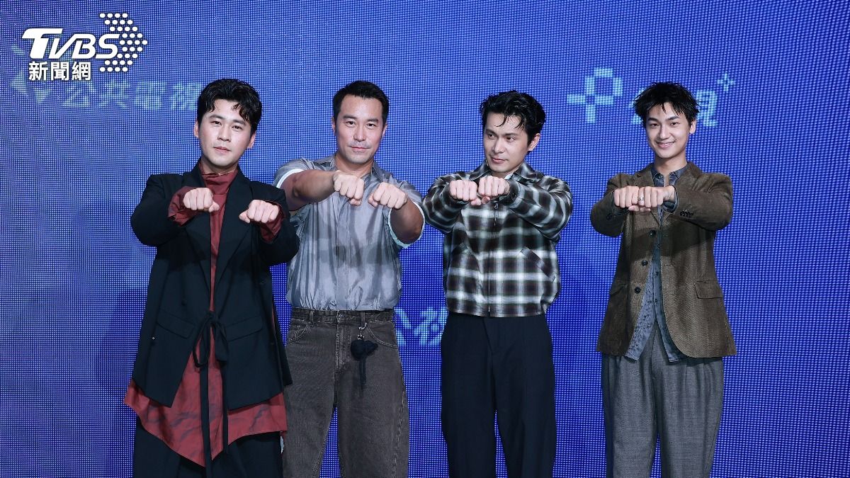 黃迪揚、張孝全、姚淳耀、裴子齊燃起樂團魂。(圖/黃城碩攝)