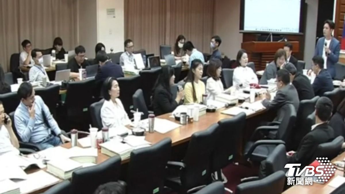 教育委員會（圖／TVBS資料畫面）