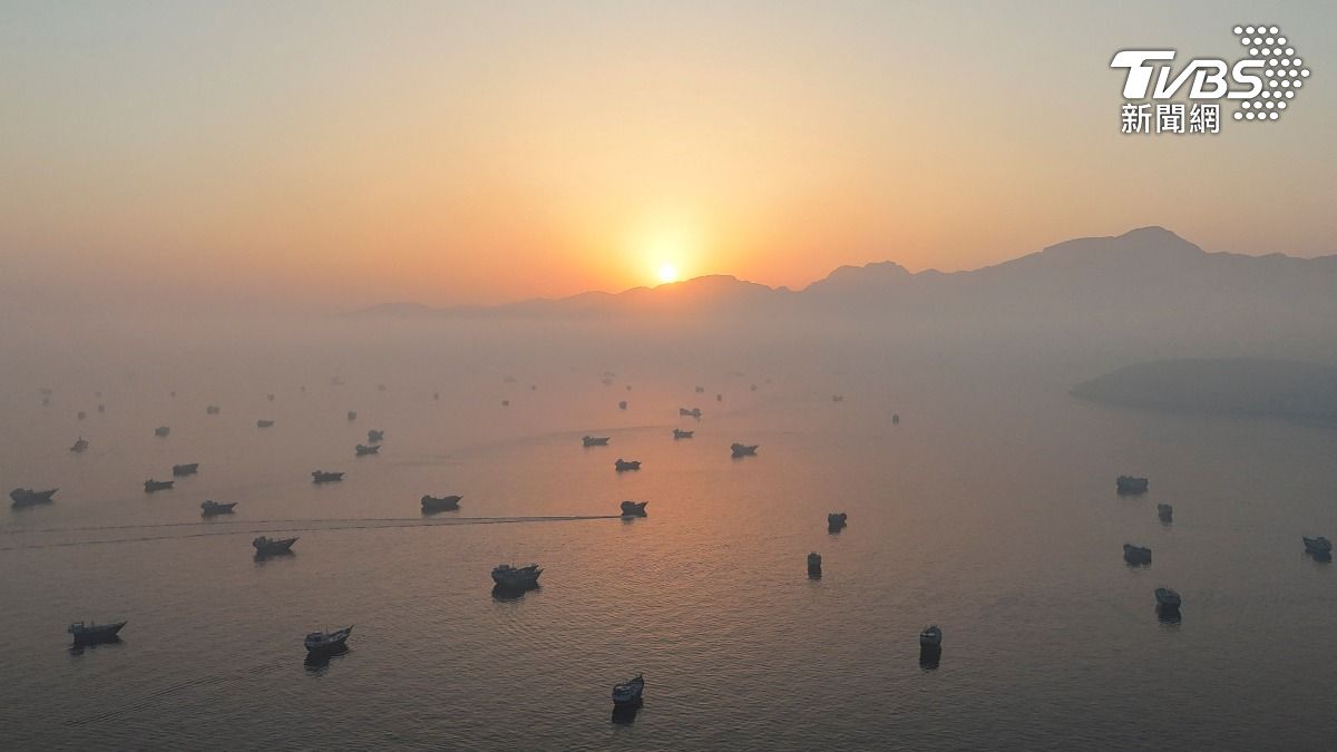 海事追蹤商:美伊談妥和平協議後 荷莫茲海峽航運仍清淡