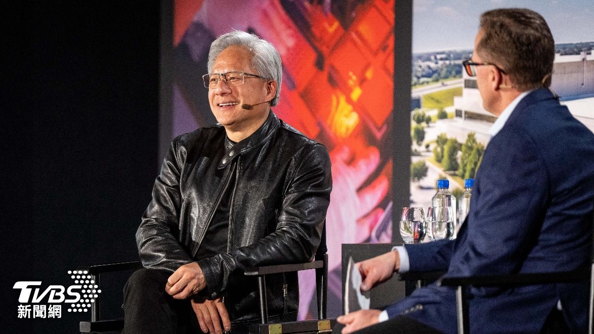 人工智慧搶飯碗?黃仁勳:需建立新社會規範 鼓勵全民用AI