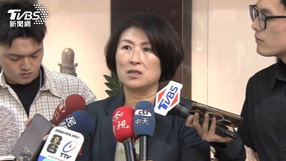 全台唯一未放颱風假!台東網友論戰饒慶鈴「神預言vs.公主說」
