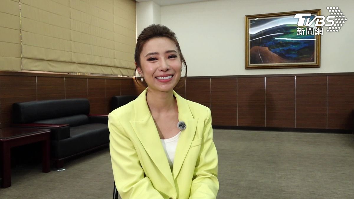 從選秀比賽奪冠出道的陳怡婷。(圖／TVBS)