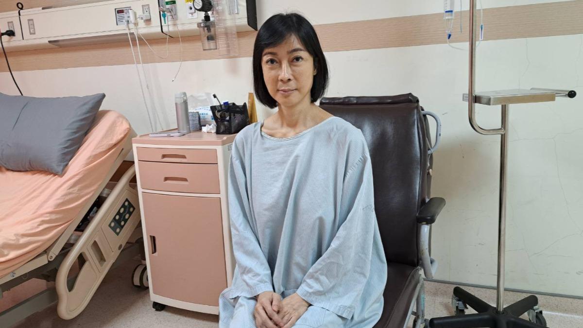 顧婕住院接受化療。(圖/讀者提供)