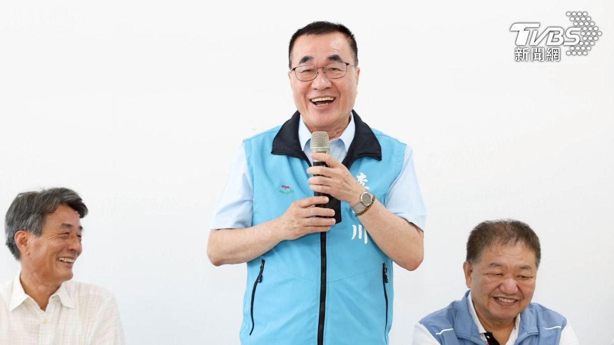 沈伯洋「住工合一」救內湖塞車?李四川:101上班都住信義計劃區嗎