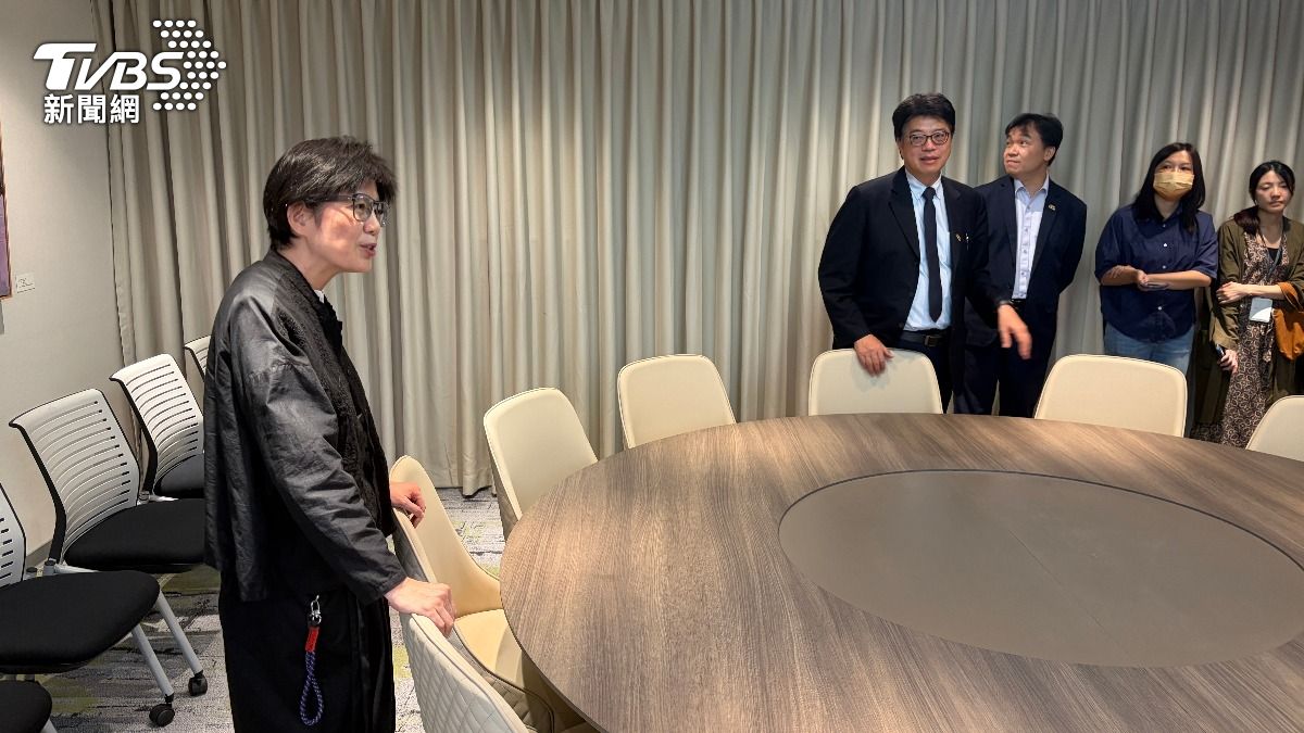 策進會董事長賴秀如表示，樂見自己閒置的辦公室成為多功能空間。（圖／傅乙珮攝）
