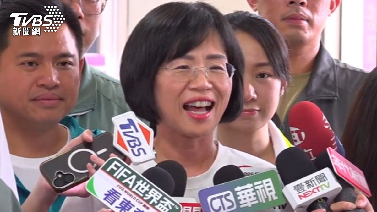 蘇巧慧用「辦桌」比喻新北市,強調其匯集多元人才與新鮮特色料理的包容性。(圖/TVBS)