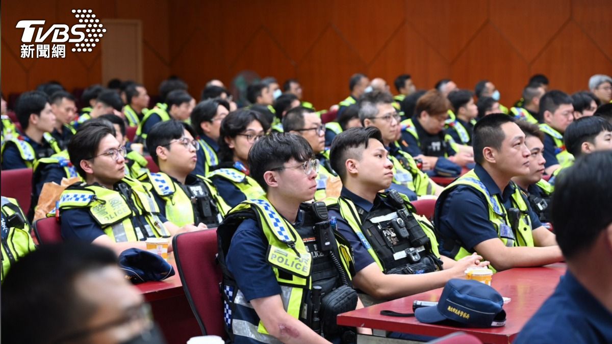 全國取締毒駕勤務,新北市警察局動員超過700名警力。(圖/TVBS)