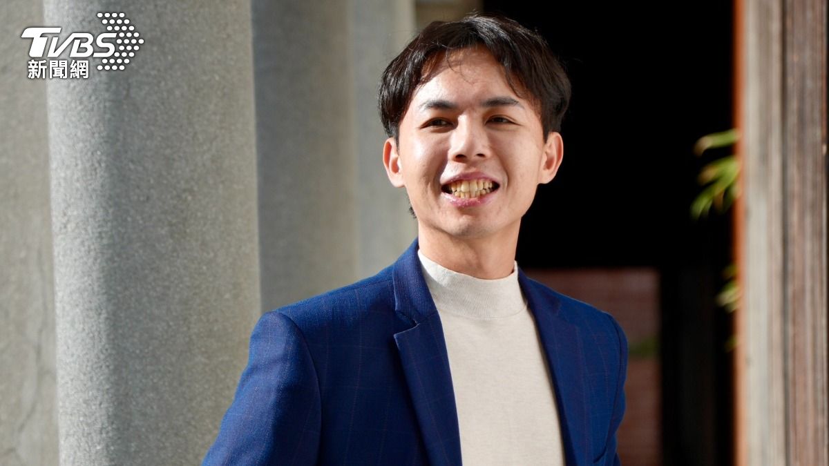 王正村為家中獨子，深知父母辛苦，求學期間半工半讀。（圖／家屬提供）