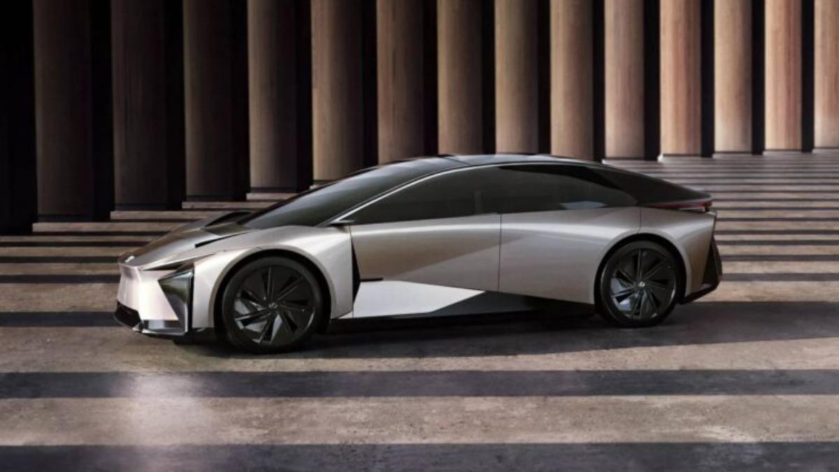 今年5月宣布相關改革方向後，原本備受期待的Lexus LF-ZC量產版計畫便傳出取消消息。（圖／Lexus提供）