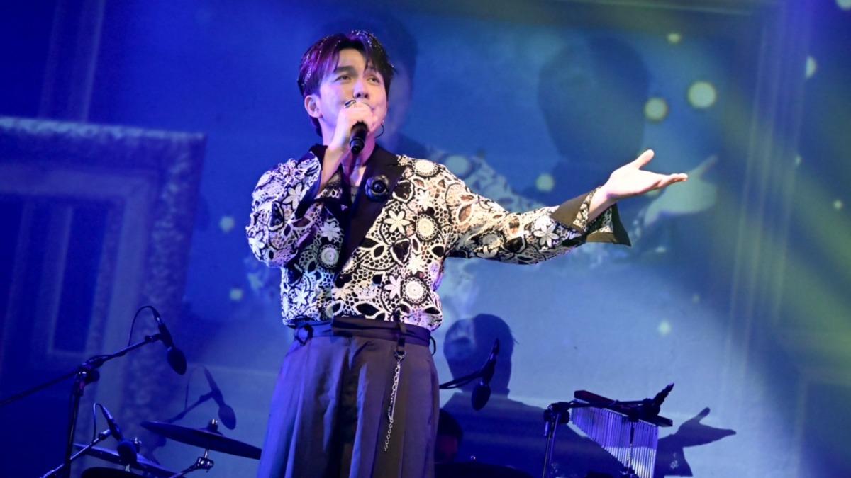 許志豪深情演唱多首好歌。（圖／三立藝能中心x寬宏藝術提供）