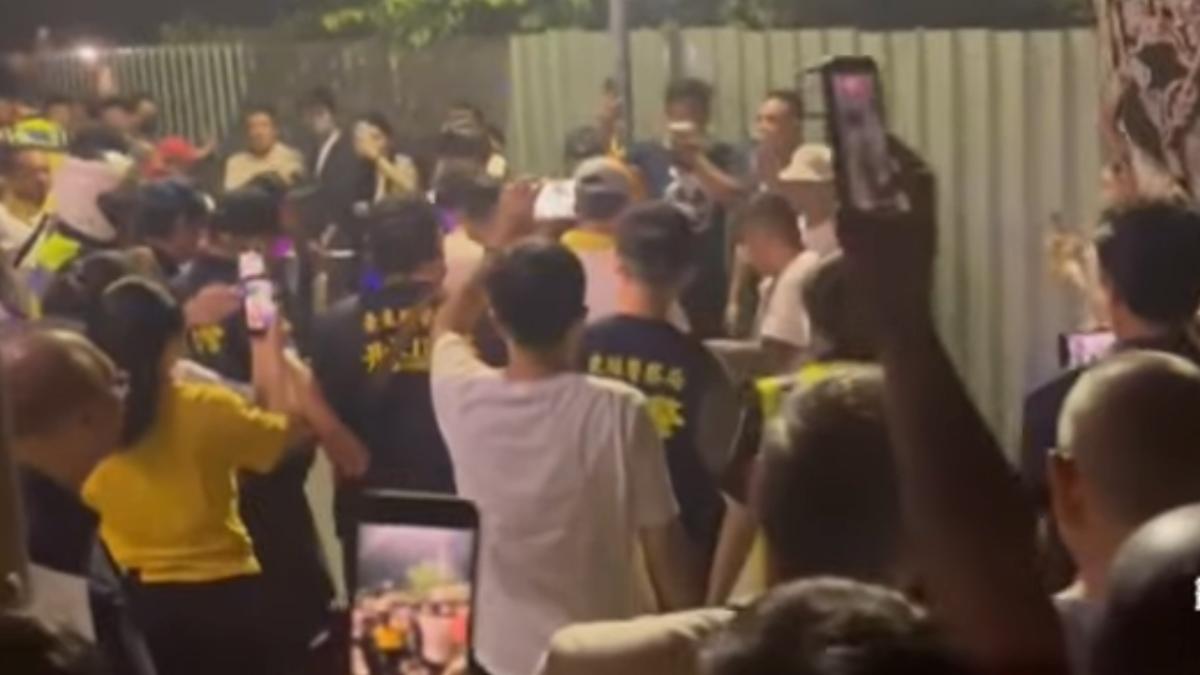 尬電師父被踢館!黑令旗殺進玄濟宮斬惡鬼 民俗專家說話了