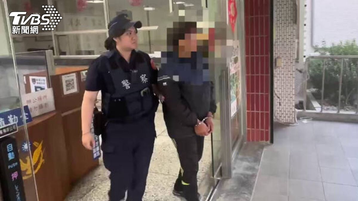 花蓮女毒駕上路遭休假警抓包。（圖／TVBS）