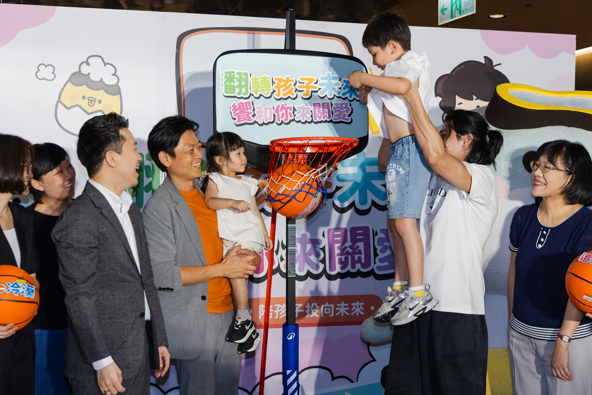 饗賓集團啟動「翻轉孩子未來」公益計畫,每年受惠兒少規模擴大至4,000名。圖/饗賓集團提供