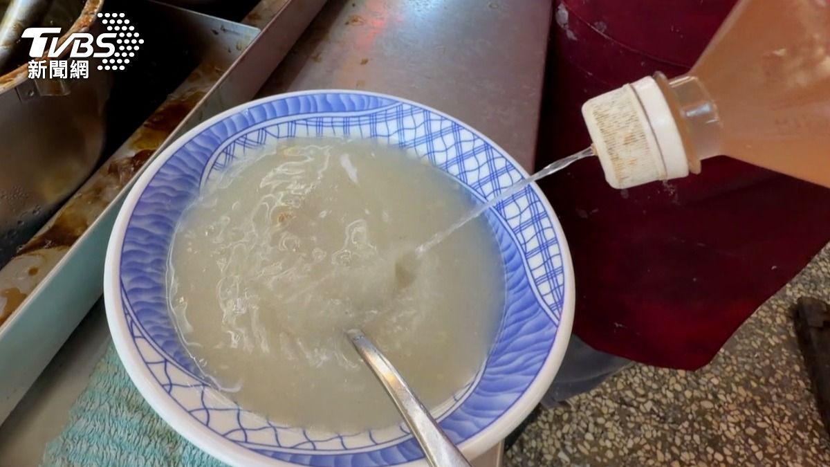 台式小吃四神湯會加當歸酒,魚湯加米酒去腥,孩子要食用前家長們最好先把關。(圖/TVBS)
