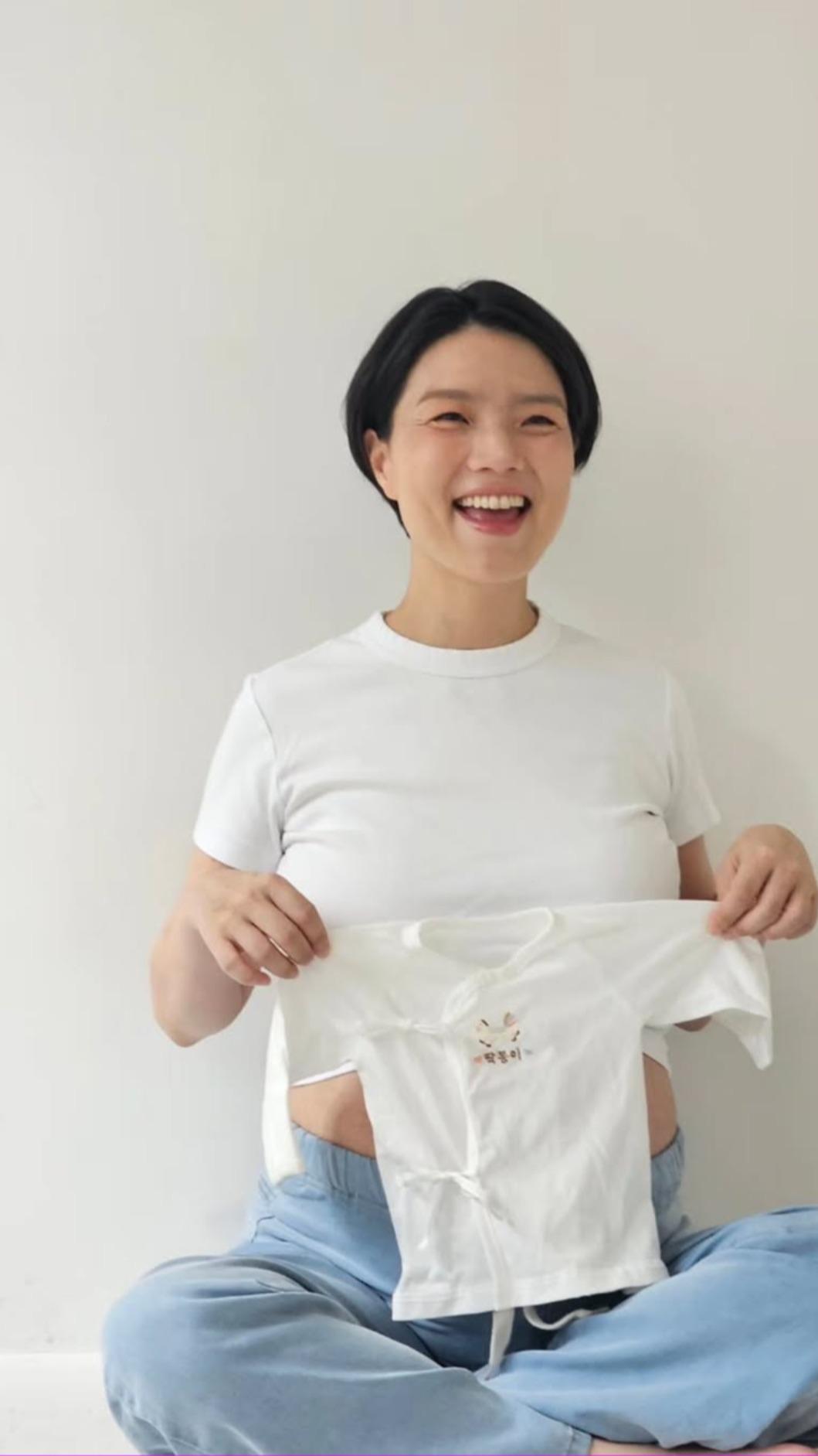 安英美透露二寶也是男孩。(圖/翻攝自IG)