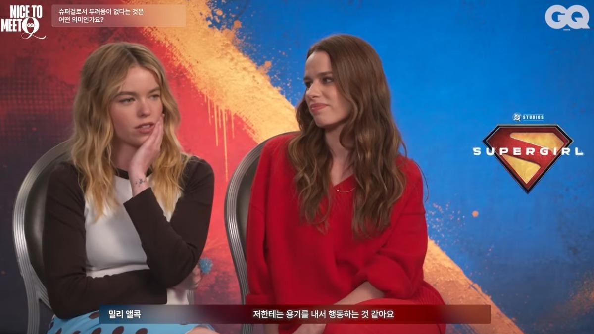 LE SSERAFIM允真專訪《超少女》米莉漢考克、編劇安娜諾蓋拉。(圖/翻攝自YT)
