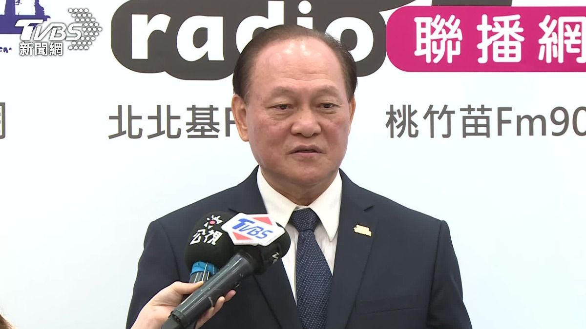行政院政委季連成表示,第五級保全沒有執法權,也並非強制入校。(圖/TVBS)