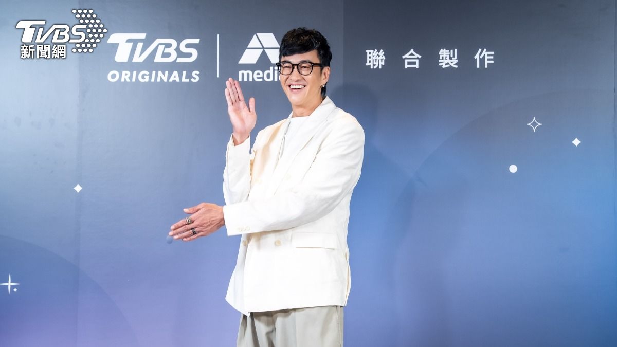 何潤東睽違九年再度回台灣當導演拍影集。（圖／ＴＶＢＳ）