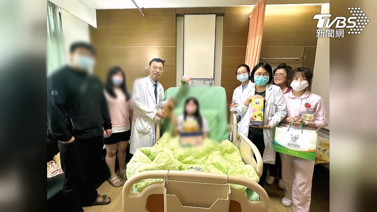 女童喘到說不出話 揪出致命「1型糖尿」。(圖/TVBS)