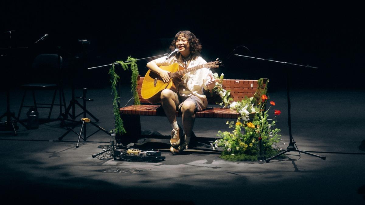 金曲準新人大馬開唱前誤吃「這東西」!邊唱邊流口水還打嗝