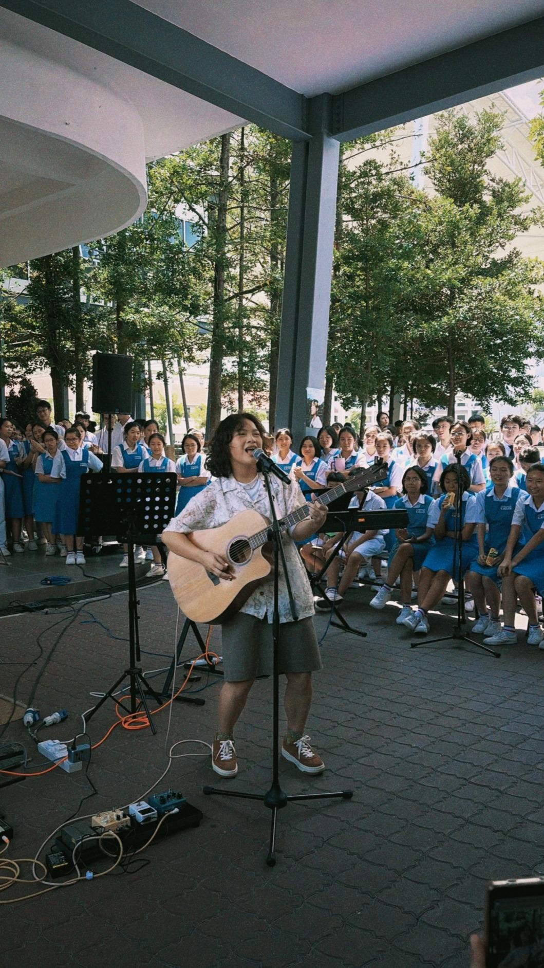 JOYCE返台準備參與本週六登場的金曲獎盛會。（圖／瓢蟲音樂提供）