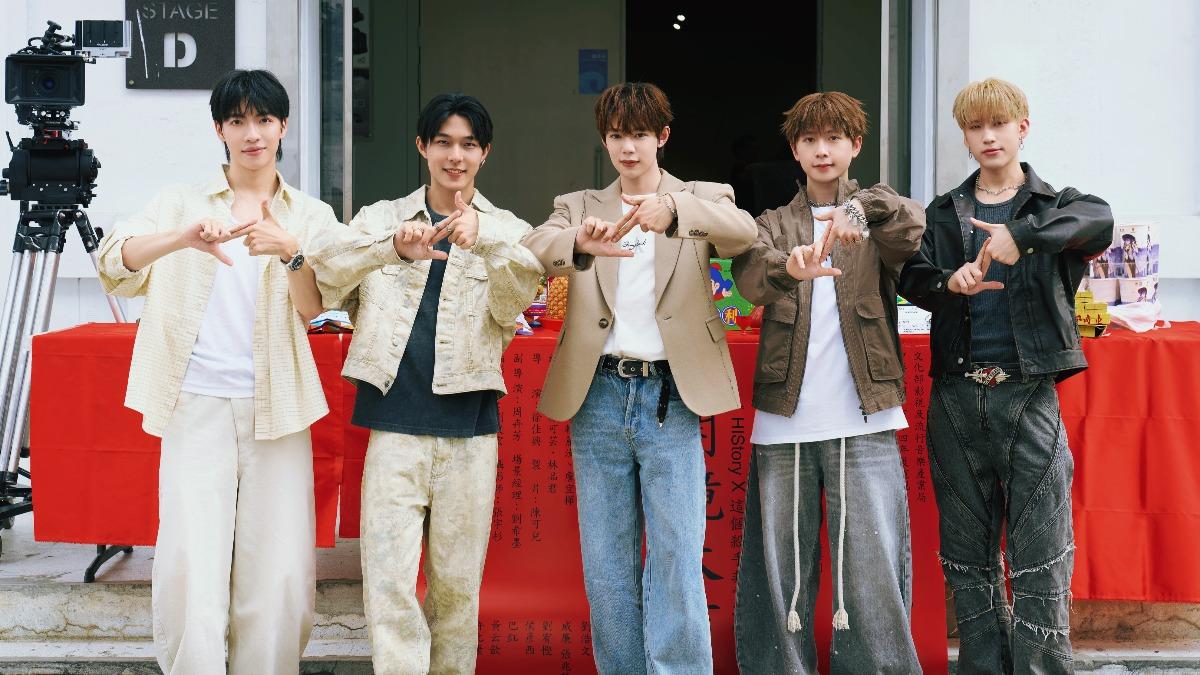 男團rayZ象徵成員在20世代散發獨特魅力。(圖/LINE TV提供)