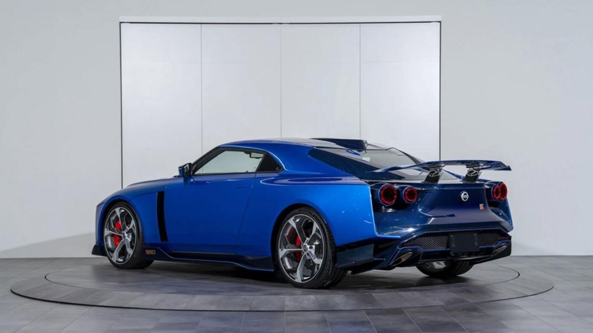 不只是換上空力套件，Nissan GT-R50 by Italdesign整體設計幾乎重新打造。（圖／Bingo提供）