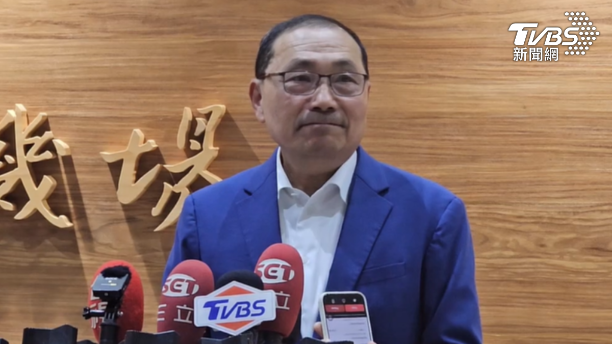 新北市長侯友宜訪美返台,參加形象館開幕,共20家在地企業參展。(圖/TVBS)