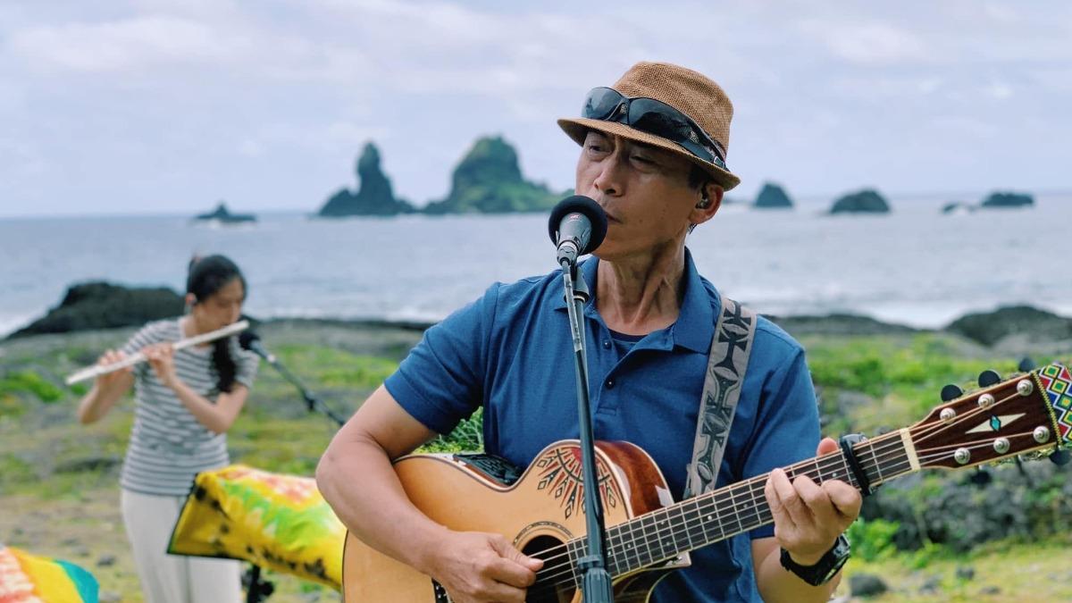 58歲金曲歌王隱身過務農生活!驚人近況曝光 為家鄉貢獻
