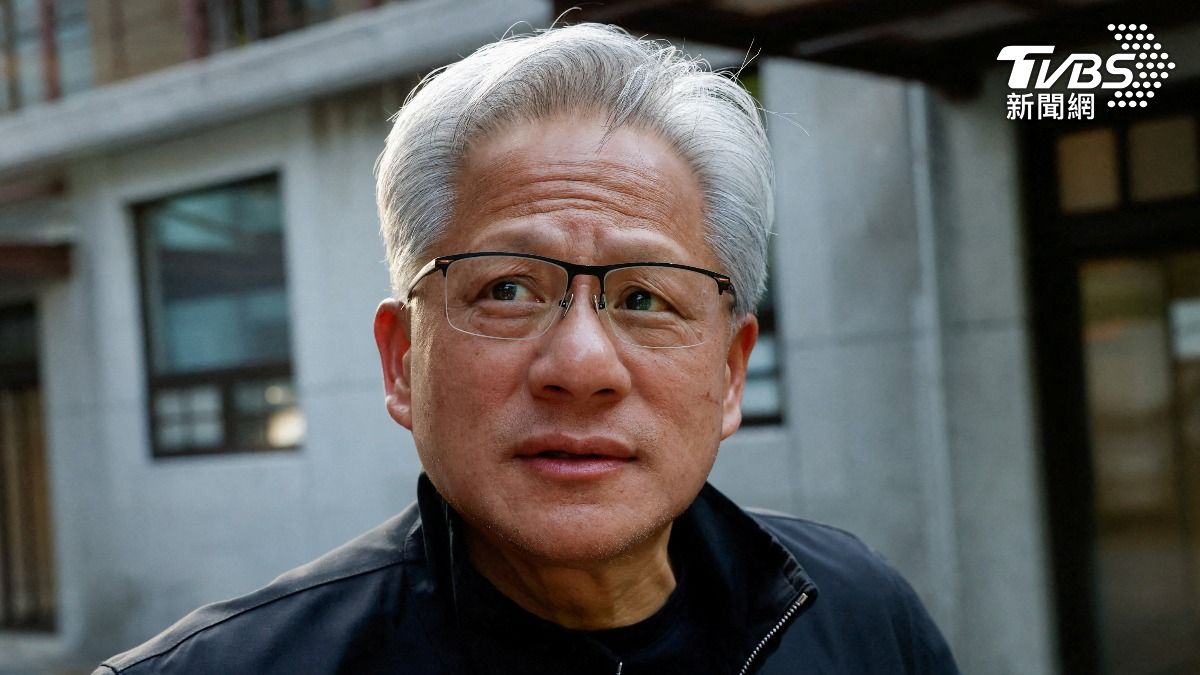 輝達股東會/AI鉅額投資有回報?黃仁勳霸氣解答:賺錢ing