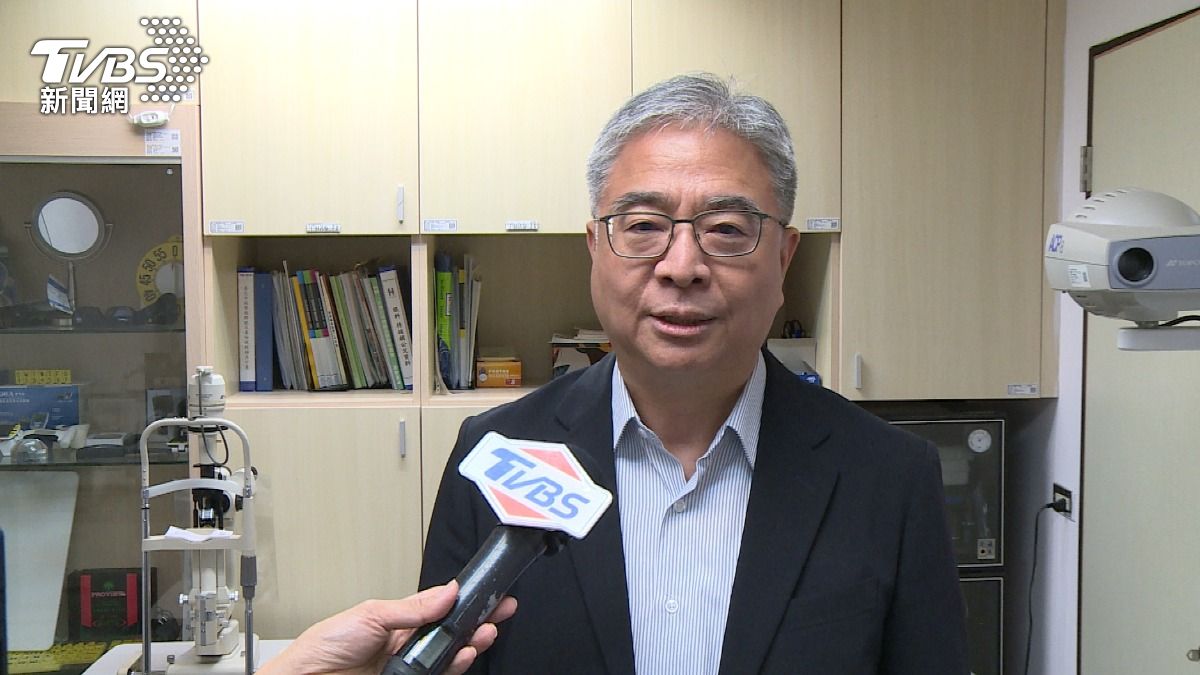 長盯手機.電腦 易發生「這疾病」! 醫:淚膜失衡恐影響視力 (圖/TVBS)