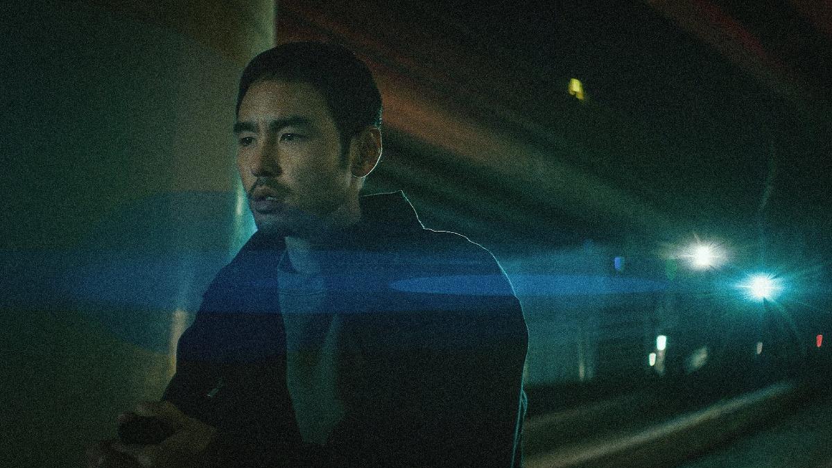 阮經天飾演的「林三」陷入爆炸案風波。（圖／Netflix提供） 