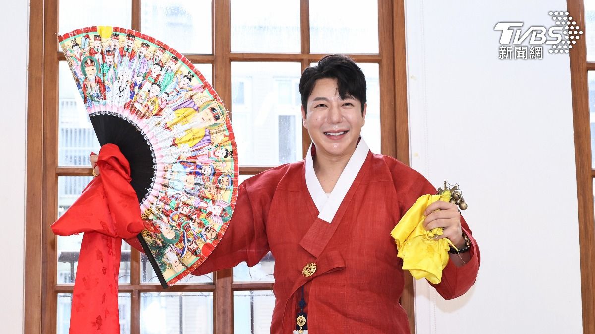 尹大滿第一次訪問台灣，為的是推廣薩滿文化。（圖／張哲鳴攝）