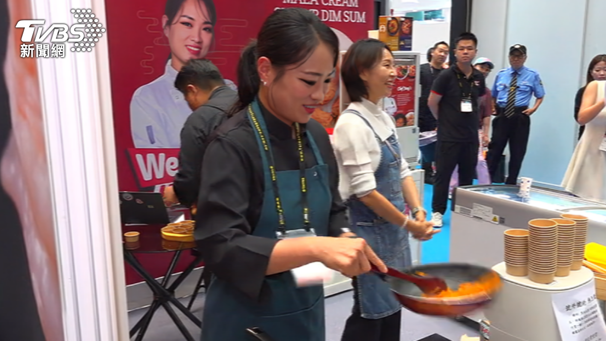 鄭智善出席台北食品展。（圖／TVBS）