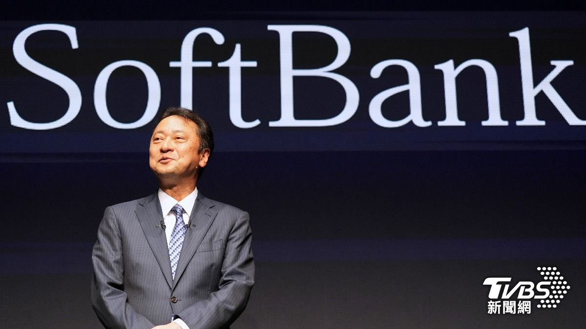軟銀集團(SoftBank)週五股價暴跌逾12%。(圖/達志影像美聯社)