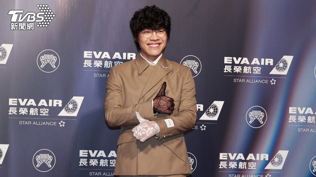 盧廣仲開心出席金曲盛會,許多歌迷期盼他拿下歌王。(圖/娛樂組攝)