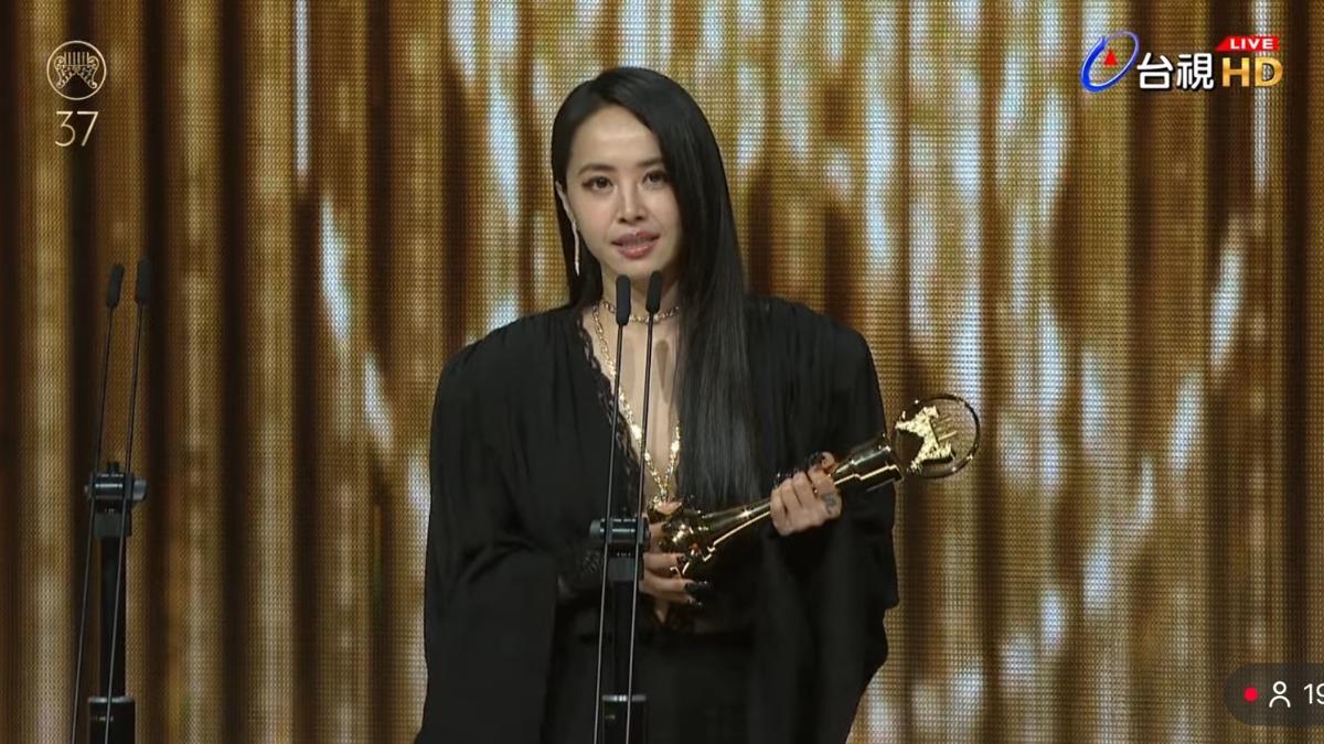 蔡依林拿下金曲歌后。（圖／翻攝自YT @GMA 金曲獎頒獎典禮暨國際音樂節 Golden Melody Awards & Festival）