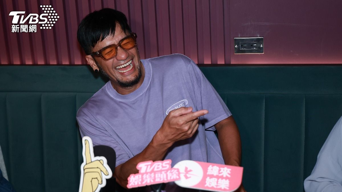 張震嶽很擔心7月豐年祭會喝到走不出去。(圖/趙世平攝)