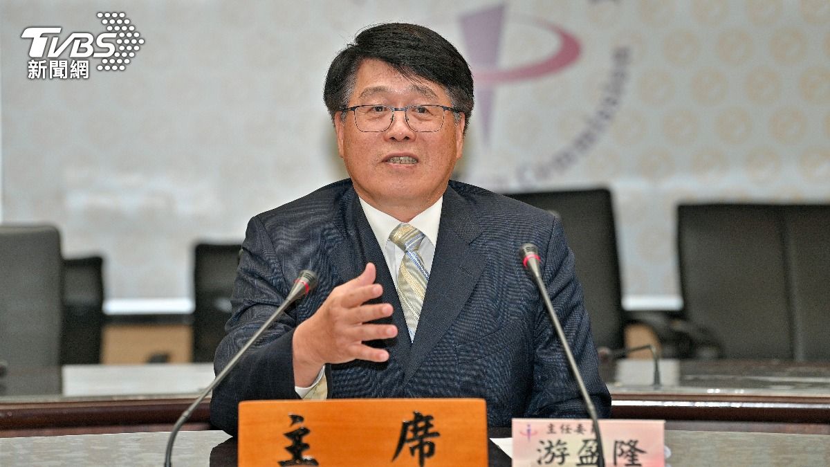 中選會主委游盈隆今日批「綠委不分青紅皂白指控」。（圖／胡瑞麒攝）
