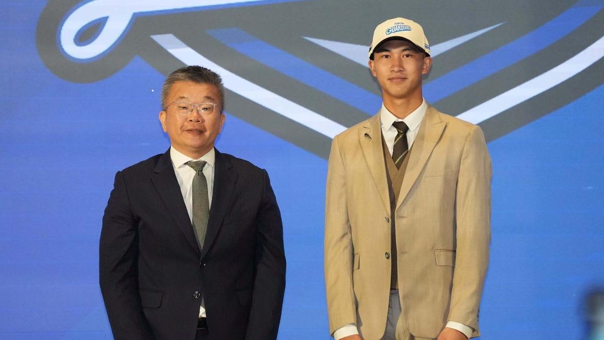 中職／選秀出爐！「狀元」陳柏凱與哥哥陳品宏當悍將隊友
