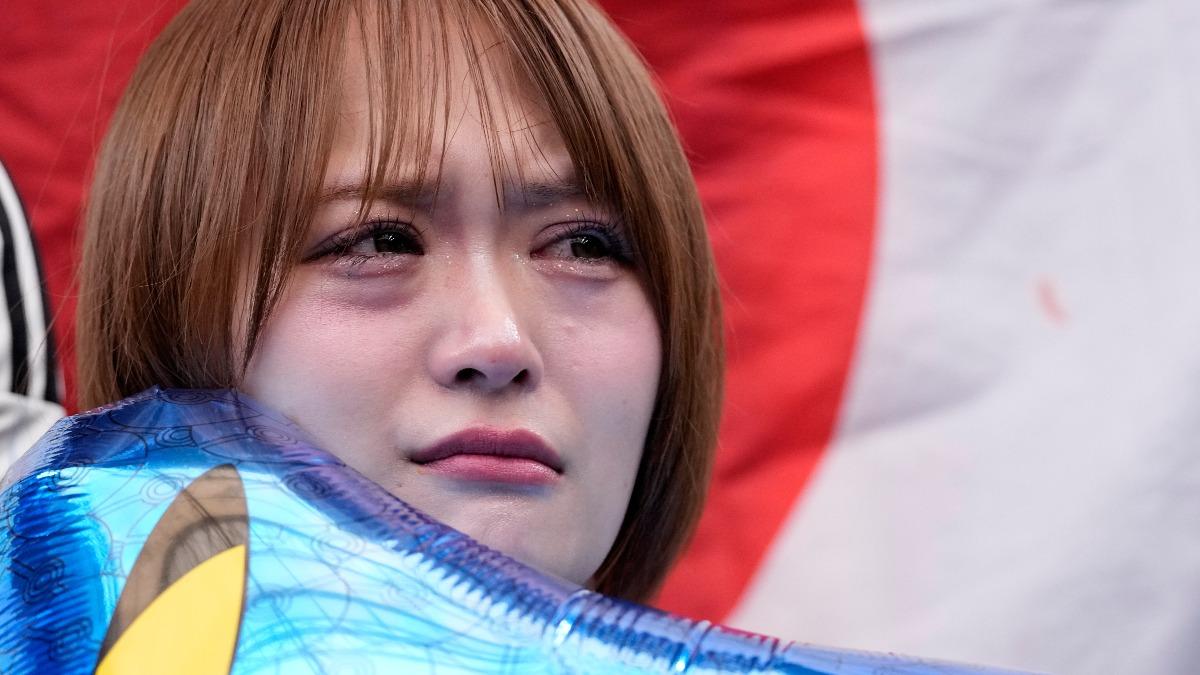 日本隊對上傳統勁旅巴西,雖然上半場率先破門取得領先,但下半場遭巴西連進兩球,最終以1比2遭逆轉絕殺,遺憾止步32強。(圖/達志影像美聯社)