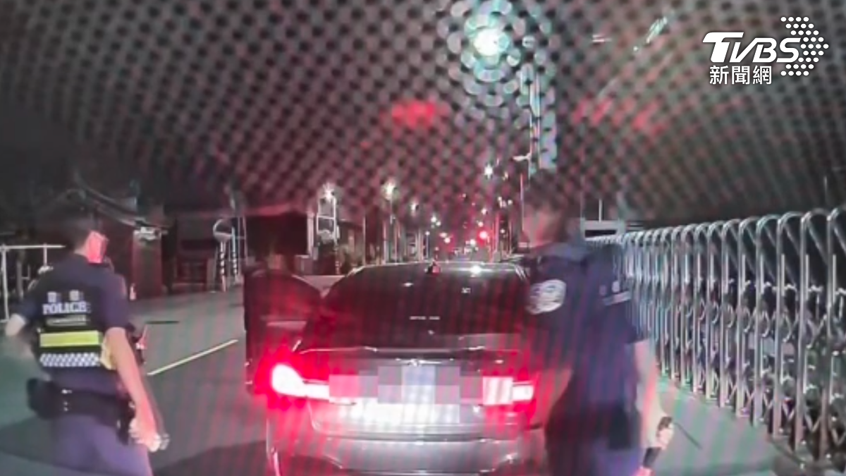 偷開阿爸的寶馬！高雄逆子違規搜出毒菸　才買一年愛車慘遭扣牌
