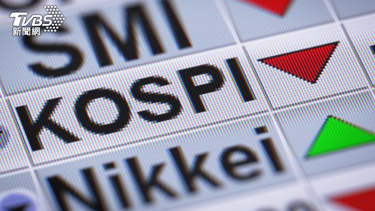 韓國綜合股價指數（KOSPI）等韓股2日全面下挫。（示意圖／達志影像shutterstock）