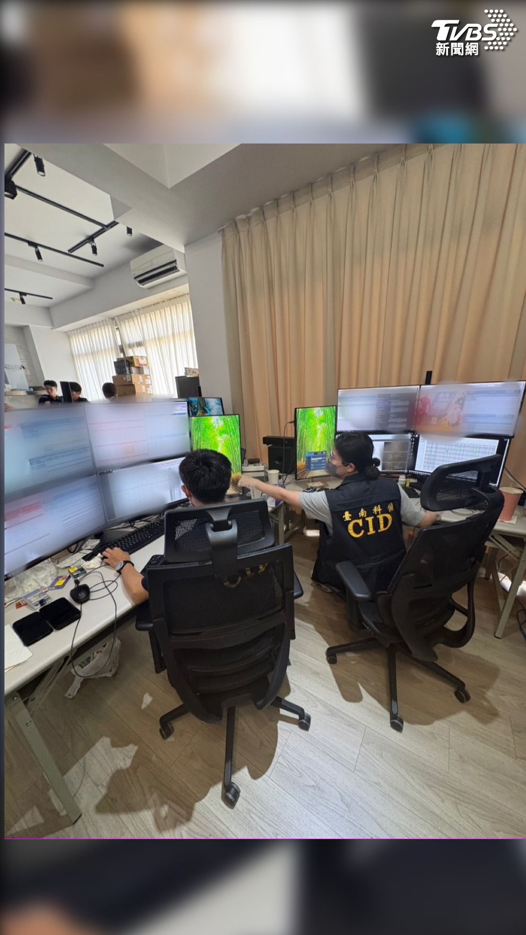世足賽期間台南民宿暗藏賭博機房！警攻堅逮8嫌，簽賭金額近百億，驚見主嫌與澳門德晉集團董事同名（圖／TVBS）
