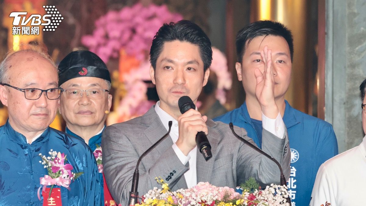 台北市長蔣萬安號召民眾上街頭護食安。（圖／潘建樺攝）