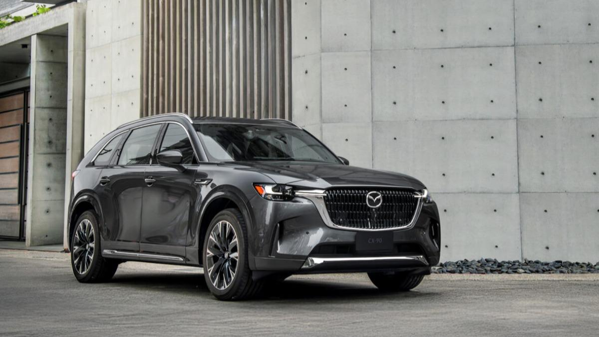 正七人座旗艦休旅MAZDA CX-90享7年原廠保固與最高150萬元70期0利率。（圖／Mazda提供）