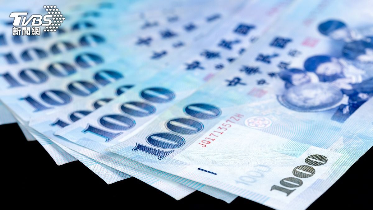 退休金新制上路!政府幫繳6成 符合資格8月「自動退款」